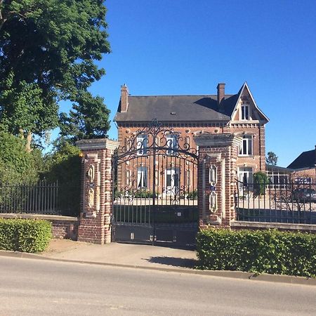 L'Hostellerie Du Chateau Mesnil-Saint-Nicaise Экстерьер фото